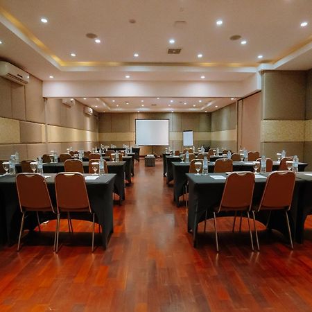 Praja Hotel Ντενπασάρ Εξωτερικό φωτογραφία