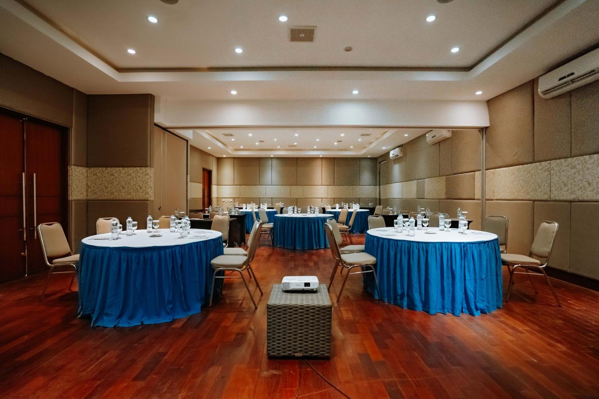 Praja Hotel Ντενπασάρ Εξωτερικό φωτογραφία