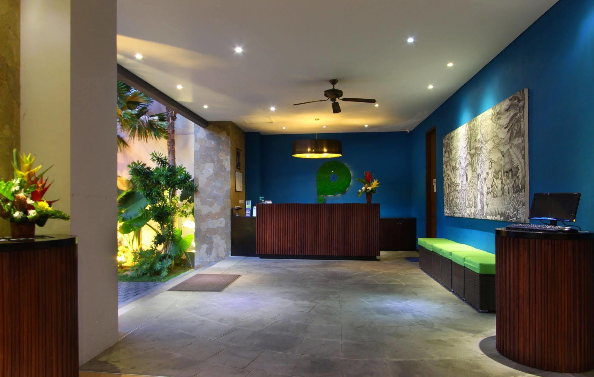 Praja Hotel Ντενπασάρ Εξωτερικό φωτογραφία