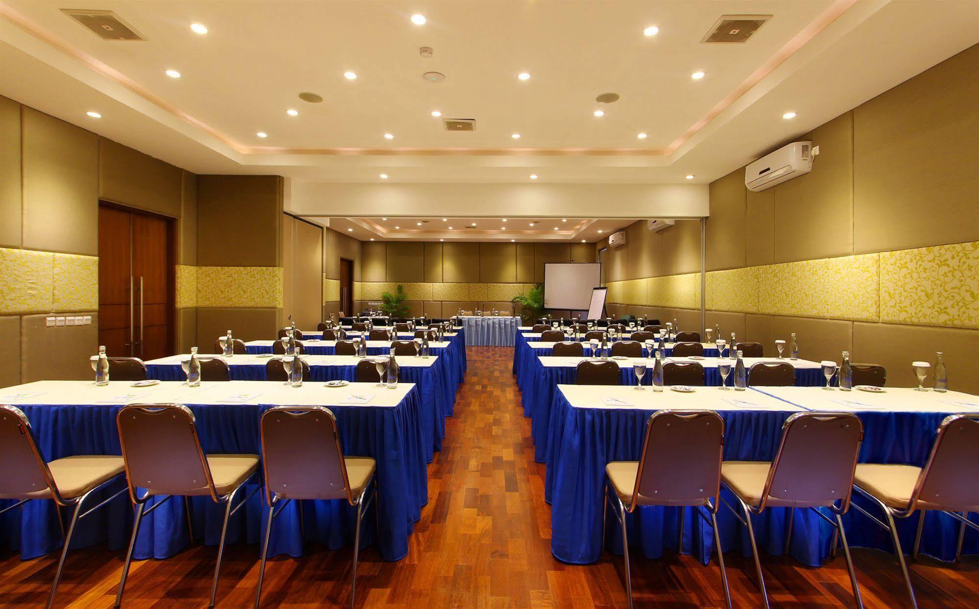 Praja Hotel Ντενπασάρ Εξωτερικό φωτογραφία